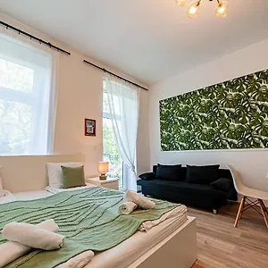  Habitación en casa particular My Apartment- Jungle