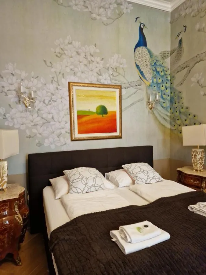 Urban Downtown City Center Apartments Vienne